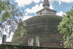 big old stupa in Polonnaruwa