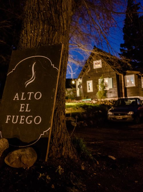 Alto el Fuego, steakhouse in Bariloche, Argentina globeskier